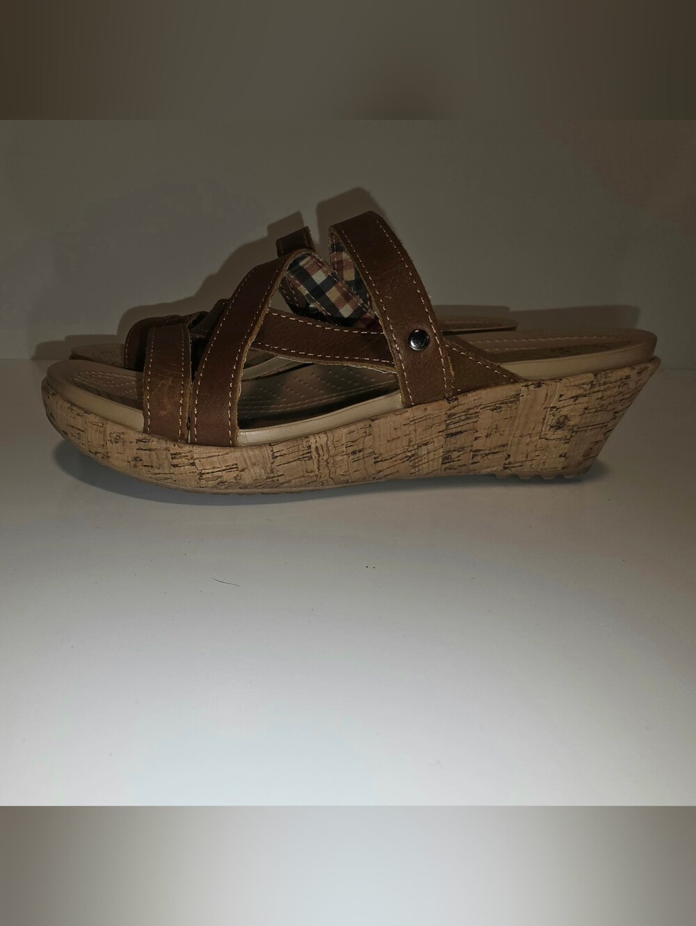 Crocs A-Leigh Brown Cork Wedge Comfort Sandals - Women's Size 8 - Picture 10 of 12